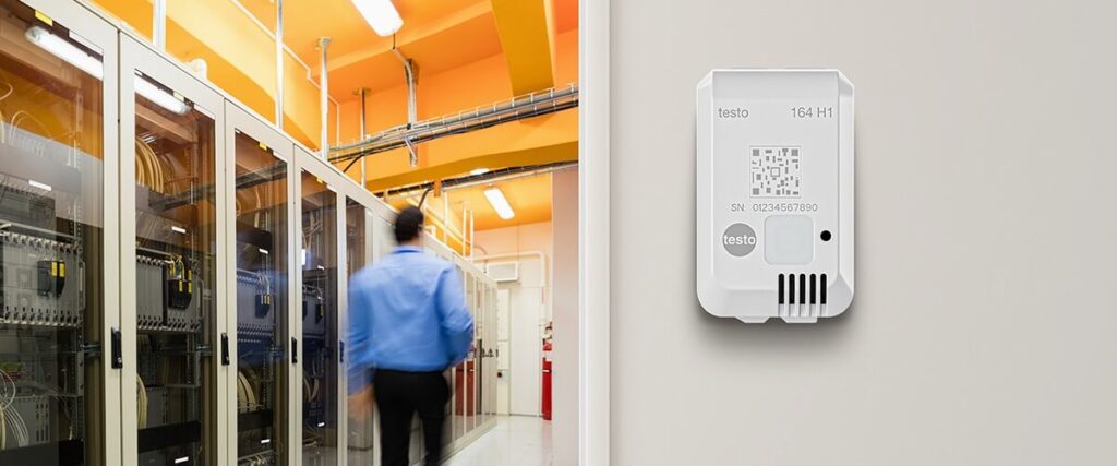 hq i fo lg industry monitoring 2026 m emailings 3d retargeting content 600x250