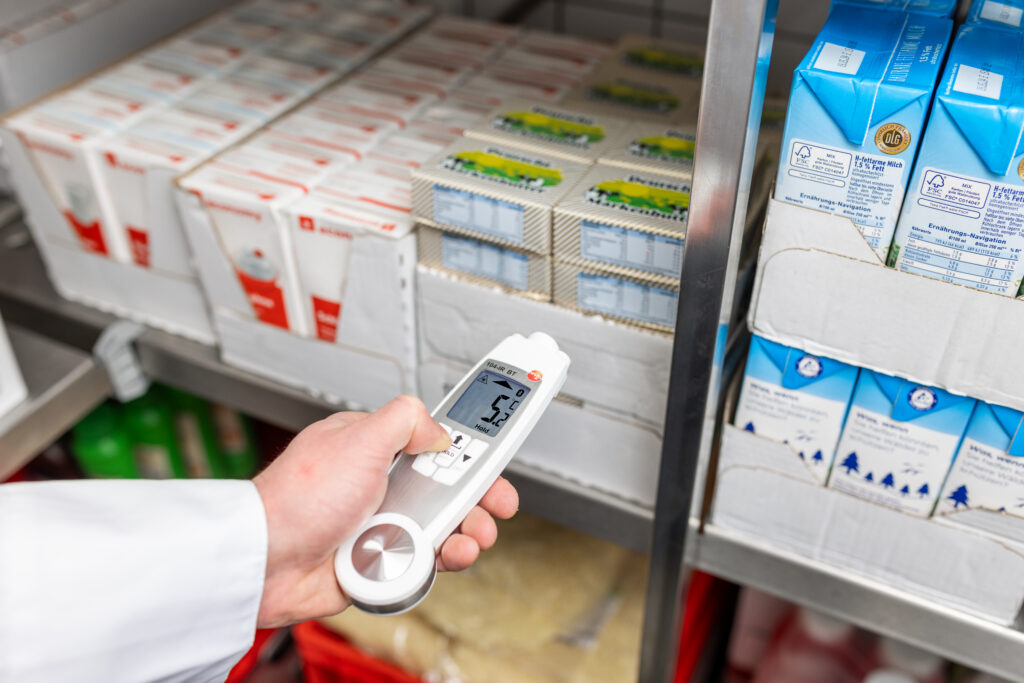 testo 104 ir bt food storage ir measuring de